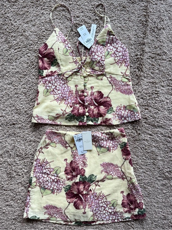 Abercrombie & Fitch Other - NWT Abercrombie & Fitch Floral Cami and Mini Skort Set Size XS